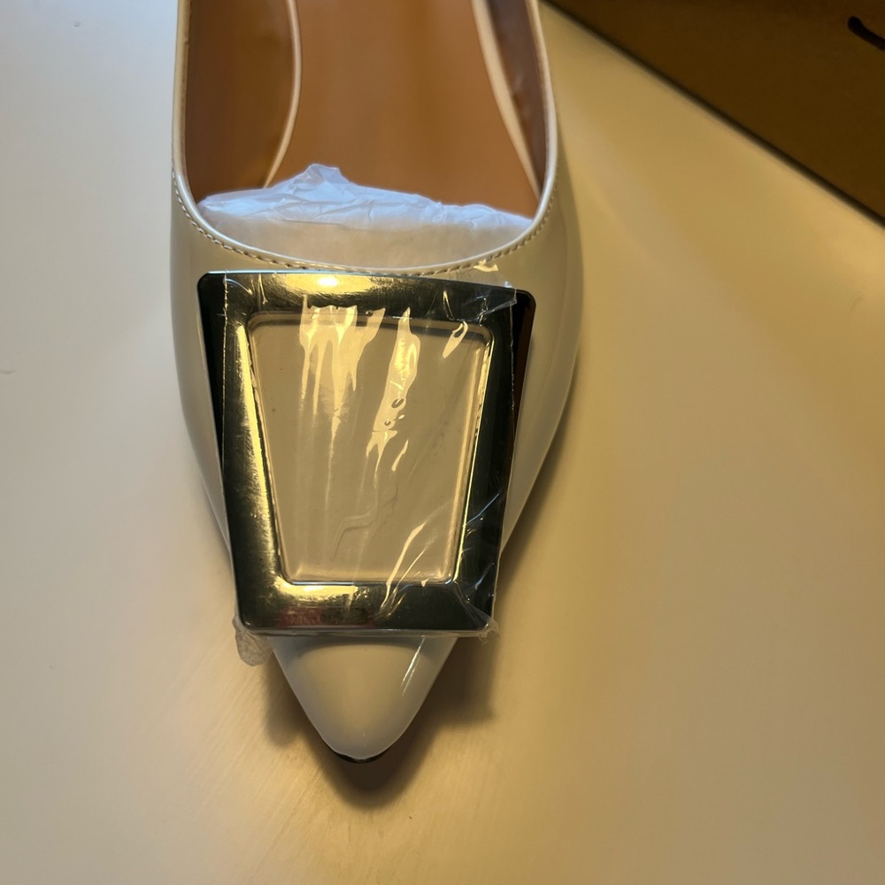 Trkyyk White Slingback Flats - Picture 2 of 4